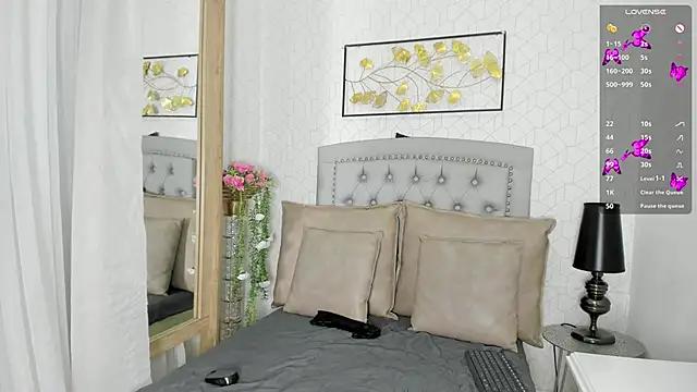 Katalella murillo online show from 02-07-25, 03:34