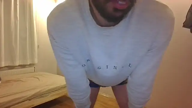 Turkboy 17 online show from 12-15-24, 08:25