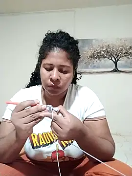 Ivon-09 online show from 06-18-26, 12:44