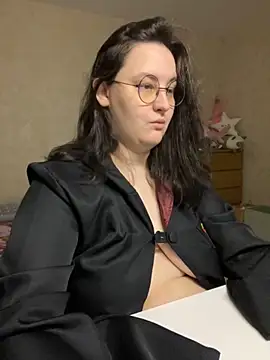 hungry1bunny online show from 10-04-25, 02:48