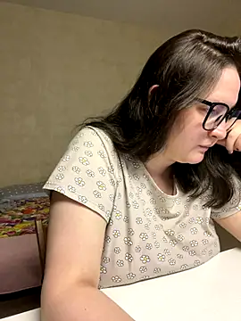 hungry1bunny online show from 10-08-25, 08:50