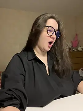 hungry1bunny online show from 04-23-26, 04:53