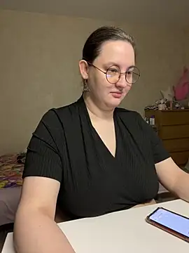 hungry1bunny online show from 05-05-26, 04:37
