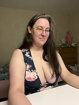 hungry1bunny online show from 07-03-26, 06:47