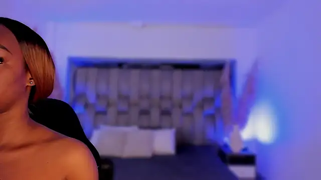 ChaynnaCooper online show from 02-26-26, 04:00