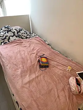 Snapshot of mint_melissaaa chatting on 02-24-25, 01:10 mint melissaaa online show from 02-24-25, 01:10