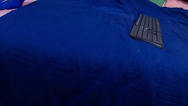 nicol f online show from 10-07-25, 07:33