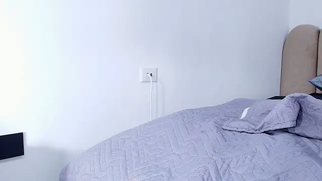 nicol f online show from 01-14-26, 03:01