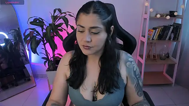 GretaX-X online show from 01-14-26, 10:47