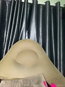 Ly Coca24 online show from 01-21-25, 05:20