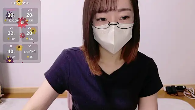 Snapshot of Rio_chan_ chatting on 10-27-25, 12:53 Rio chan online show from 10-27-25, 12:53