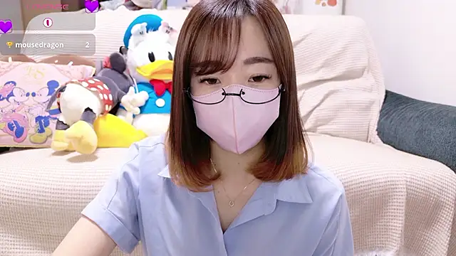 Snapshot of Rio_chan_ chatting on 11-23-25, 12:38 Rio chan online show from 11-23-25, 12:38