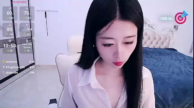 Snapshot of CN-xiaofei chatting on 02-02-25, 11:19 CN-xiaofei online show from 02-02-25, 11:19