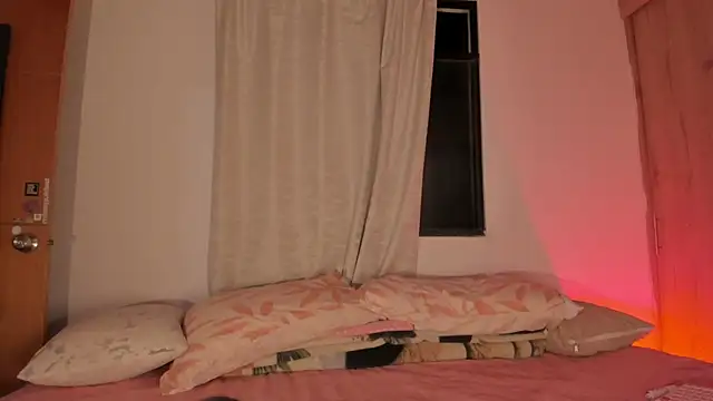 thecurvy girl online show from 01-11-26, 12:15