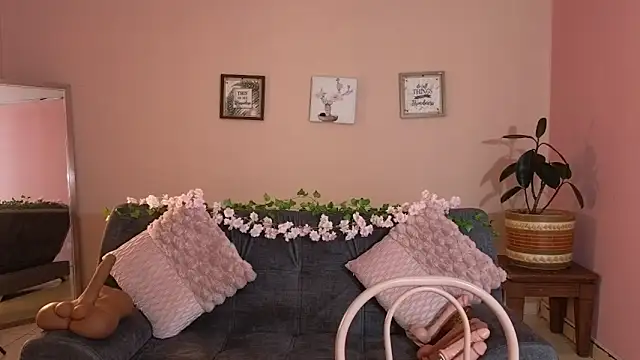 mei sweetcat online show from 10-05-25, 12:25