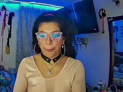 Snapshot of NicollWilliams_420 chatting on 02-03-25, 05:40 NicollWilliams 420 online show from 02-03-25, 05:40