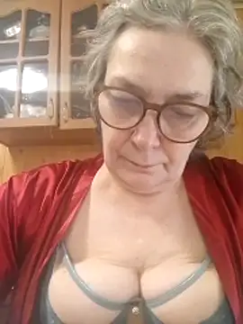 IrinaSweet54 online show from 04-23-26, 08:46