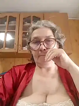 Snapshot of IrinaSweet54 chatting on 06-10-26, 08:46 IrinaSweet54 online show from 06-10-26, 08:46