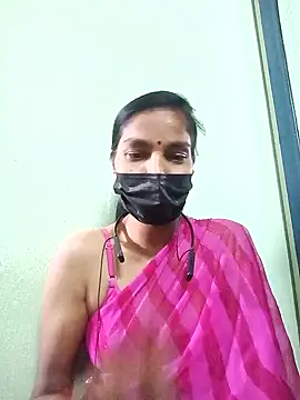 Snapshot of anusiya01 chatting on 01-07-25, 06:16 anusiya01 online show from 01-07-25, 06:16