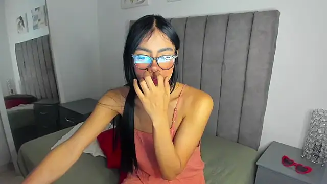 sarah  bigboobs online show from 02-10-25, 01:24