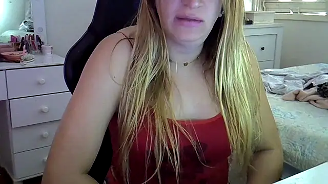 luizacandy online show from 06-22-26, 03:42