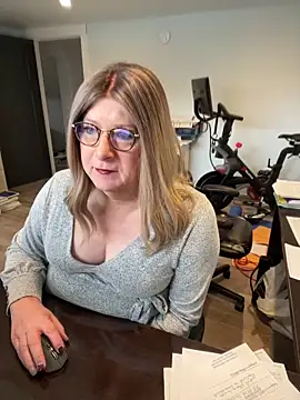 BookBabe27 online show from 01-08-25, 04:33