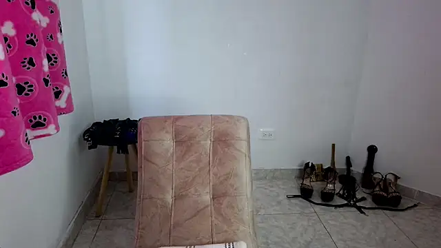 asiri smith online show from 06-26-26, 02:54