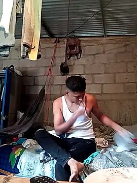 mateoliamcorea online show from 04-22-26, 01:23