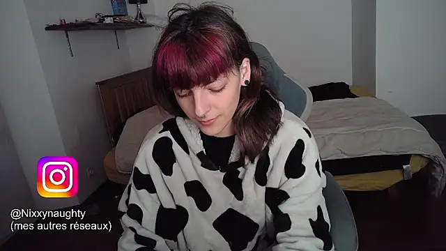 Snapshot of Nixxy_naughty chatting on 03-14-25, 07:01 Nixxy naughty online show from 03-14-25, 07:01