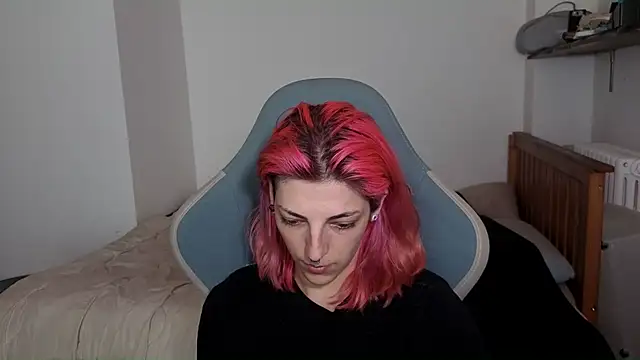 Snapshot of Nixxy_naughty chatting on 09-15-25, 09:26 Nixxy naughty online show from 09-15-25, 09:26