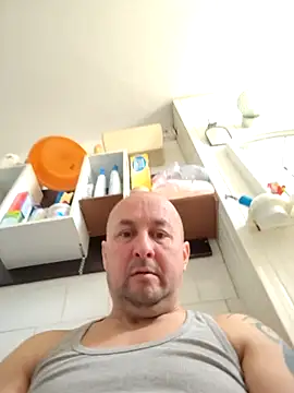 intx800 online show from 04-12-26, 05:23