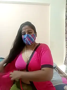 DIZZLING DIVA online show from 12-26-24, 06:41