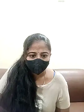 DIZZLING DIVA online show from 12-28-24, 03:37