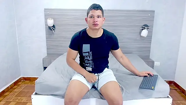 Loony Zion online show from 09-23-25, 01:47