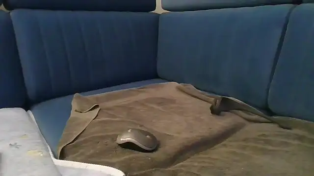 axecoman60 online show from 02-22-25, 09:04