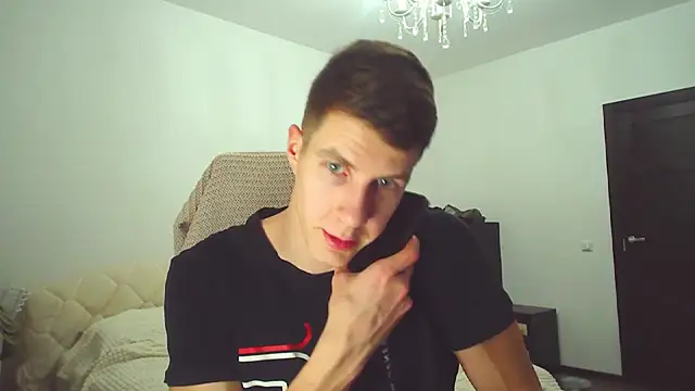 Snapshot of Chris_Brien chatting on 02-28-26, 12:33 Chris Brien online show from 02-28-26, 12:33