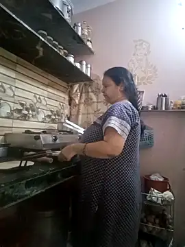 Kavya kapoor online show from 04-21-26, 03:35