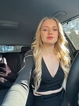 Devill Angel  online show from 03-04-26, 09:59