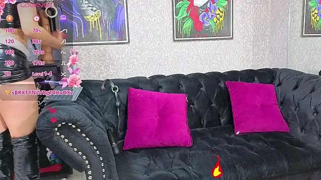 CamiilaMarti online show from 10-13-25, 05:13