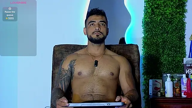 ERIC HARRISON online show from 03-14-25, 01:48