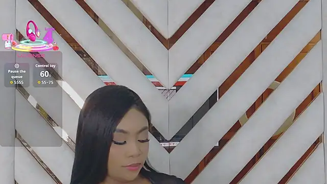 Lola King online show from 04-29-26, 06:28