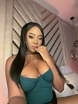 Lola King online show from 07-08-26, 04:39