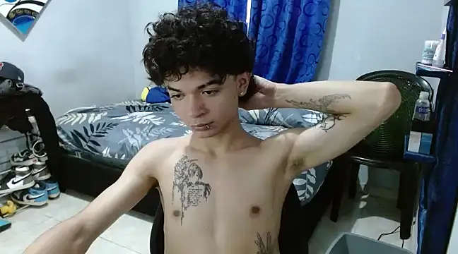 Lovebeng  online show from 02-04-25, 10:24