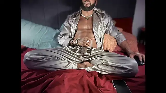 Snapshot of darkmattre07 chatting on 10-06-25, 02:09 darkmattre07 online show from 10-06-25, 02:09