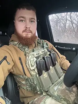 Snapshot of Artur6663 chatting on 12-21-24, 11:33 Artur6663 online show from 12-21-24, 11:33