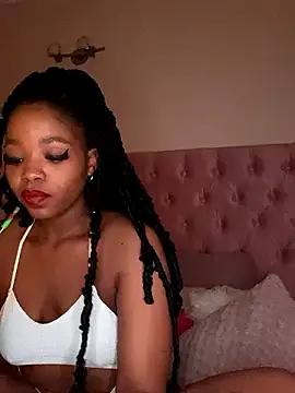 Snapshot of ItsLeyaa chatting on 12-01-24, 05:57 ItsLeyaa online show from 12-01-24, 05:57