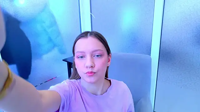 AliceBrayan online show from 02-15-25, 05:30