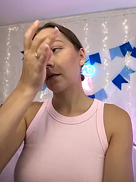 AliceBrayan online show from 09-23-25, 05:10