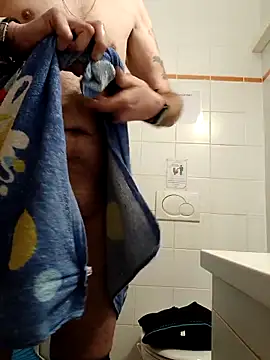 pascalino100 online show from 03-19-26, 06:50