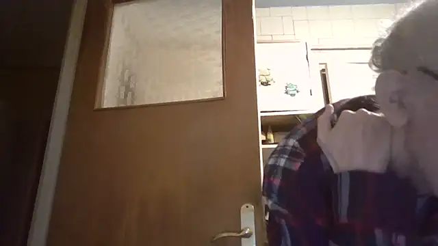 mariusica1xh online show from 03-18-26, 05:38